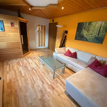 Schaiter - Ganzes Haus Mit Garten Und Gratis Parkplatz Appartement *