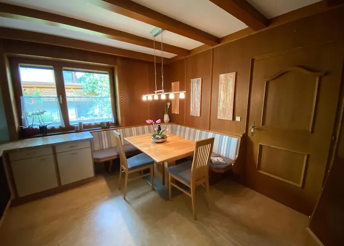 Schaiter - Ganzes Haus Mit Garten Und Gratis Parkplatz Appartement *