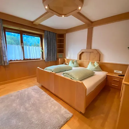 Schaiter - Ganzes Haus Mit Garten Und Gratis Parkplatz *