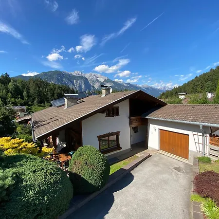 Schaiter - Ganzes Haus Mit Garten Und Gratis Parkplatz Apartment Innsbruck